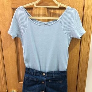 Uniqlo ribbed half sleeve t-shirt